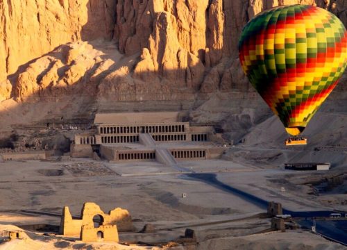 Privater Luxor Tagesausflug mit exklusiver Fahrt im Heißluftballon